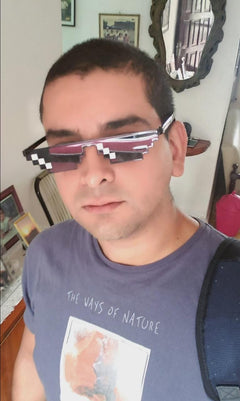 CHEKOS